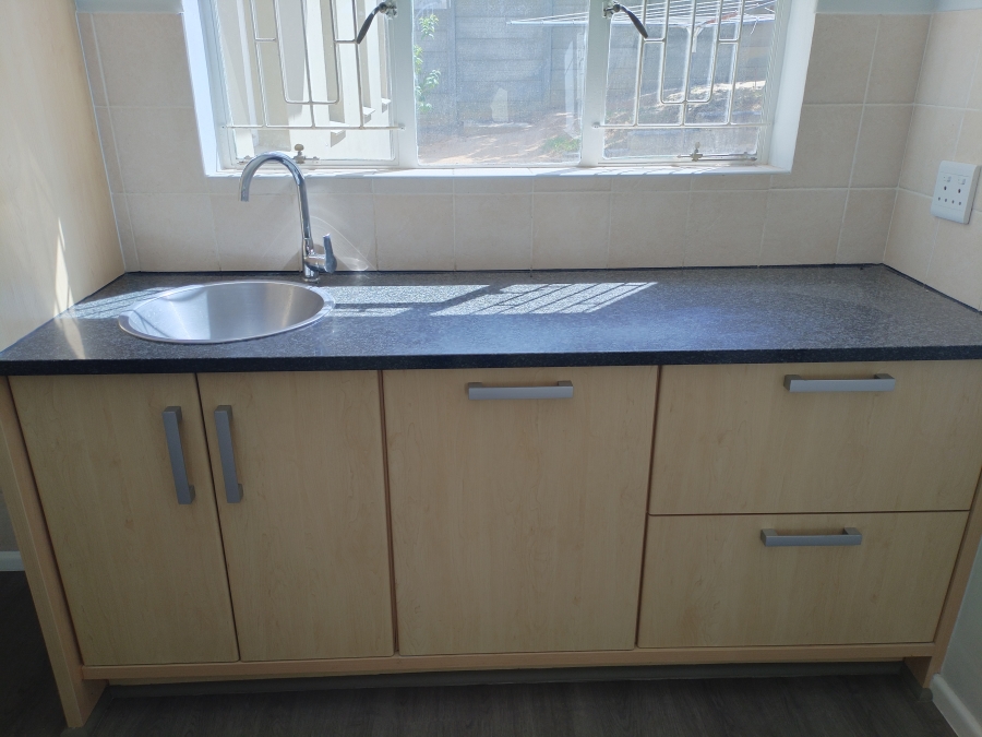 3 Bedroom Property for Sale in Bergzicht Western Cape